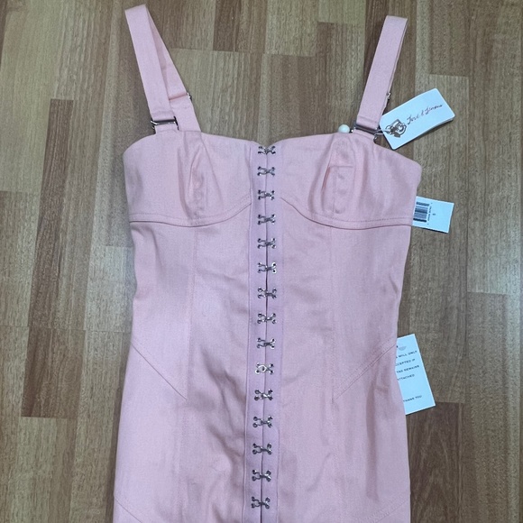 FOR LOVE & LEMONS MONIKA HOOK FRONT MINI DRESS - Picture 1 of 3